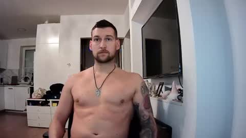 Snapshot of b_marco_ chatting on 01.12.25 b_marco_ online show from 01.12.25