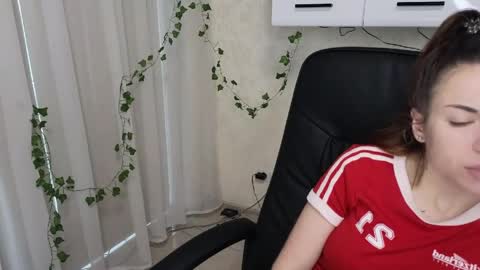 Anya online show from 05.24.26