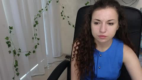 Anya online show from 06.04.26