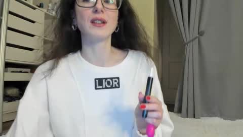 babby_jewel online show from 11.20.25