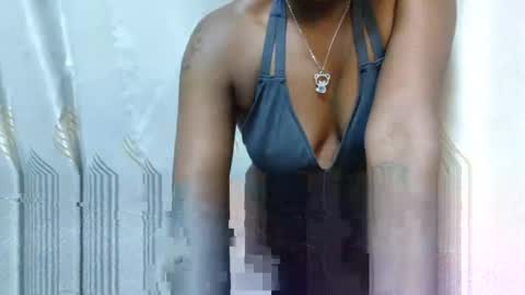 Snapshot of babelicious79 chatting on 10.15.25 babelicious79 online show from 10.15.25