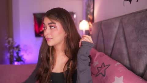 Samanta online show from 10.19.25