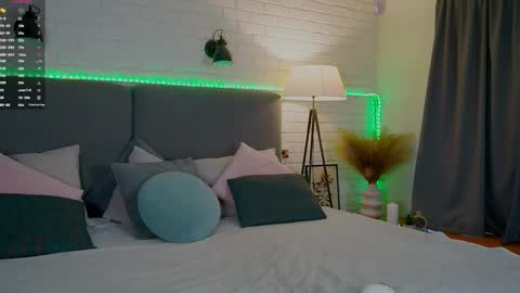 Baby   Lola online show from 10.14.25