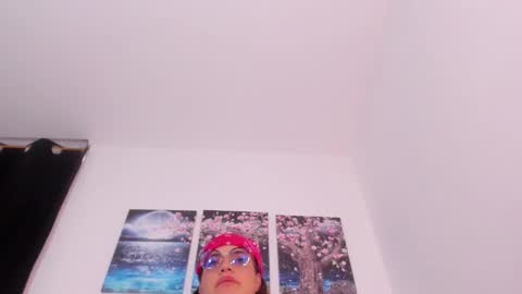 Snapshot of baby_ashly chatting on 03.04.25 baby ashly online show from 03.04.25