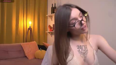 Snapshot of baby_bub chatting on 10.21.25 Cristy online show from 10.21.25