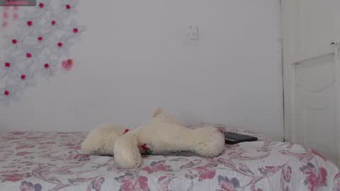 Snapshot of baby_candy22 chatting on 01.03.25 zaleya online show from 01.03.25