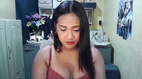 Snapshot of baby_cassandra chatting on 10.23.25 cassandra online show from 10.23.25