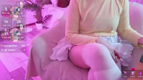 Debora online show from 10.17.25