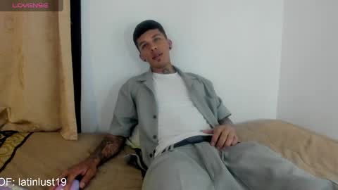 Snapshot of baby_gio chatting on 05.23.26 OF GxoXabs online show from 05.23.26