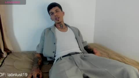 Snapshot of baby_gio chatting on 06.01.26 OF GxoXabs online show from 06.01.26
