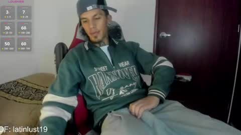 Snapshot of baby_gio chatting on 06.25.26 OF GxoXabs online show from 06.25.26