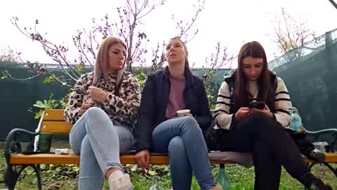 Snapshot of baby_inna chatting on 11.06.25 Inna online show from 11.06.25