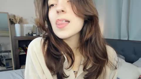 Emily online show from 10.08.25