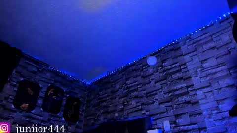 Junior       Independent Model online show from 09.29.25