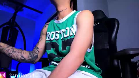 Junior       Independent Model online show from 12.21.25