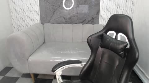 baby_khloe_b online show from 03.16.26