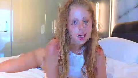 Sharleen online show from 12.27.24