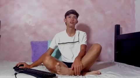 Snapshot of baby_noaht chatting on 05.16.26 baby_noaht online show from 05.16.26