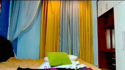 Baby Petite online show from 09.12.25
