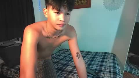 Snapshot of baby_simph chatting on 11.13.25 Josh online show from 11.13.25