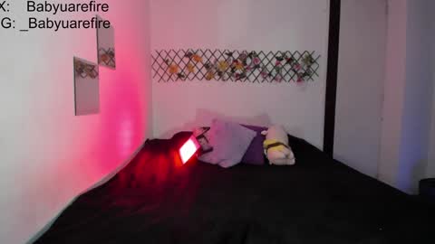 Snapshot of babyandromeda chatting on 12.03.24 online show from 12.03.24