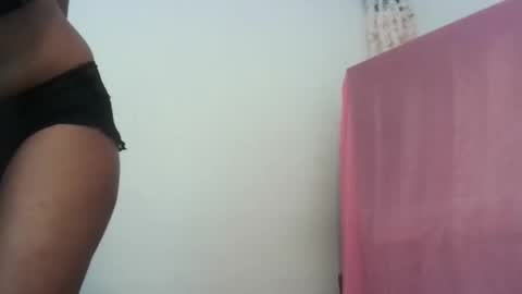 Snapshot of babycakes393594 chatting on 10.18.25 Babycakes online show from 10.18.25