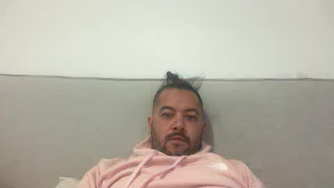 Snapshot of babychinoo chatting on 10.10.25 bcin online show from 10.10.25