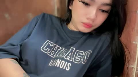 Snapshot of babyclarats chatting on 10.05.25 Clara online show from 10.05.25