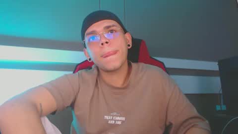 Snapshot of babycrazy24love chatting on 02.01.25 babycrazy24love online show from 02.01.25