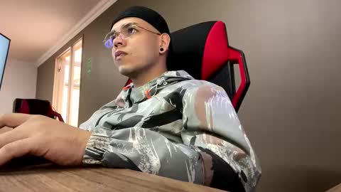 Snapshot of babycrazy24love chatting on 02.10.25 babycrazy24love online show from 02.10.25