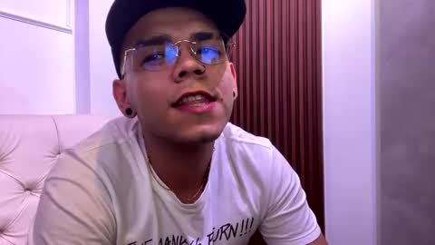 Snapshot of babycrazy24love chatting on 02.19.25 babycrazy24love online show from 02.19.25