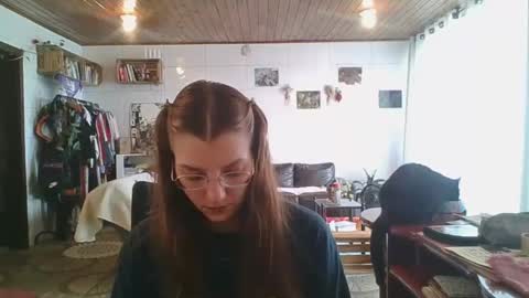 Snapshot of babydemon6 chatting on 10.23.25 babydemon6 online show from 10.23.25