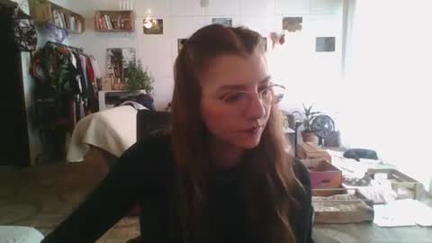 Snapshot of babydemon6 chatting on 10.26.25 babydemon6 online show from 10.26.25