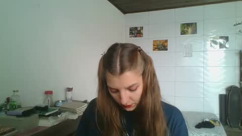 Snapshot of babydemon6 chatting on 11.13.25 babydemon6 online show from 11.13.25