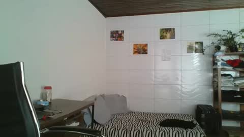 babydemon6 online show from 04.25.26