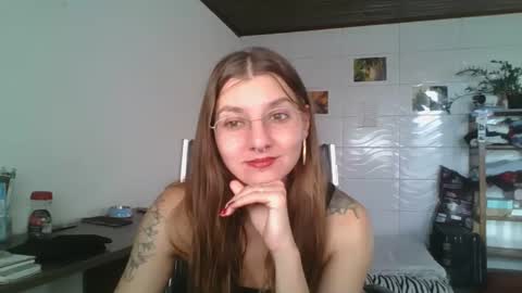 Snapshot of babydemon6 chatting on 04.30.26 babydemon6 online show from 04.30.26