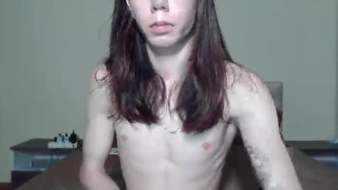 babyezhen online show from 11.29.25