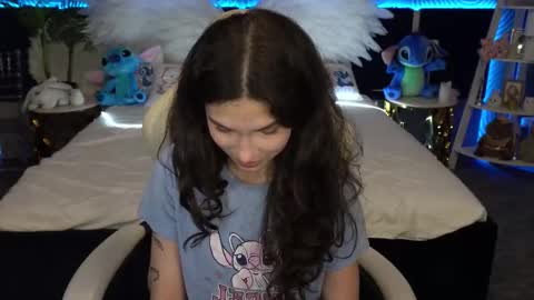 Sasha online show from 10.13.25