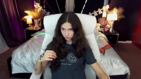 Sasha online show from 11.02.25