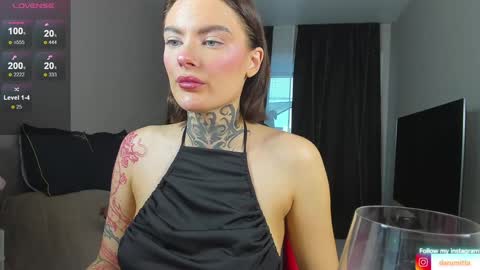 Snapshot of babyjustbomb chatting on 12.31.24 Daru online show from 12.31.24