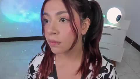 Snapshot of babykathia_ chatting on 07.31.26 kathisaenz online show from 07.31.26