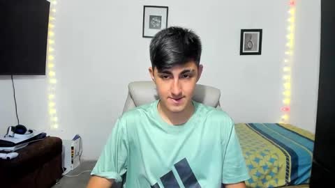 Snapshot of babymaik chatting on 10.09.25 babymaik online show from 10.09.25