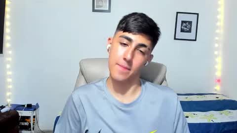 Snapshot of babymaik chatting on 11.07.25 babymaik online show from 11.07.25