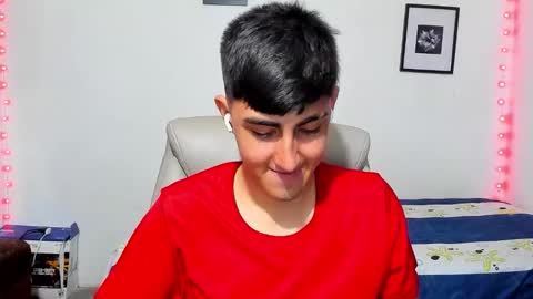 Snapshot of babymaik chatting on 11.08.25 babymaik online show from 11.08.25