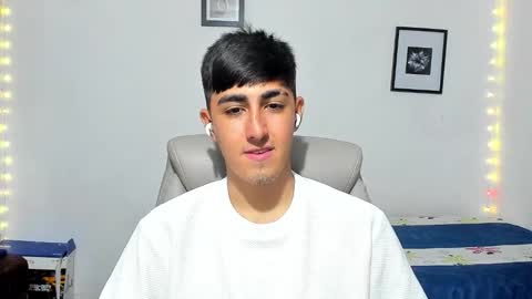 Snapshot of babymaik chatting on 11.13.25 babymaik online show from 11.13.25