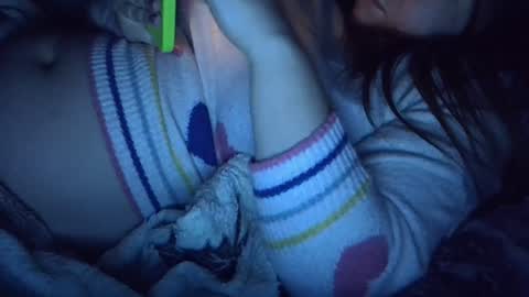 Snapshot of babymom1 chatting on 02.26.25 babymom1 online show from 02.26.25