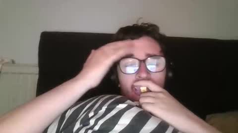 babyrandy1997 online show from 10.04.25