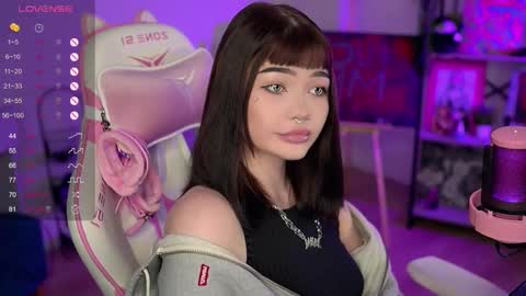 Nika online show from 12.15.24