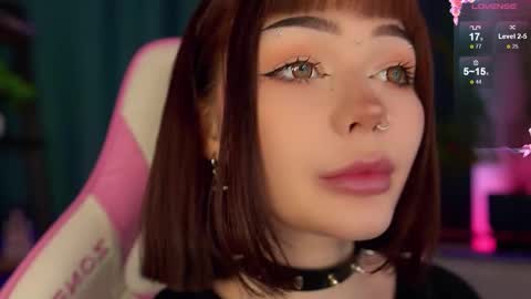 Nika online show from 10.18.25