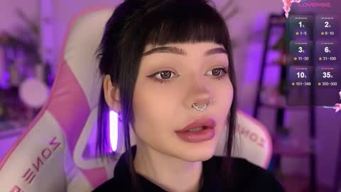 Nika online show from 11.30.25